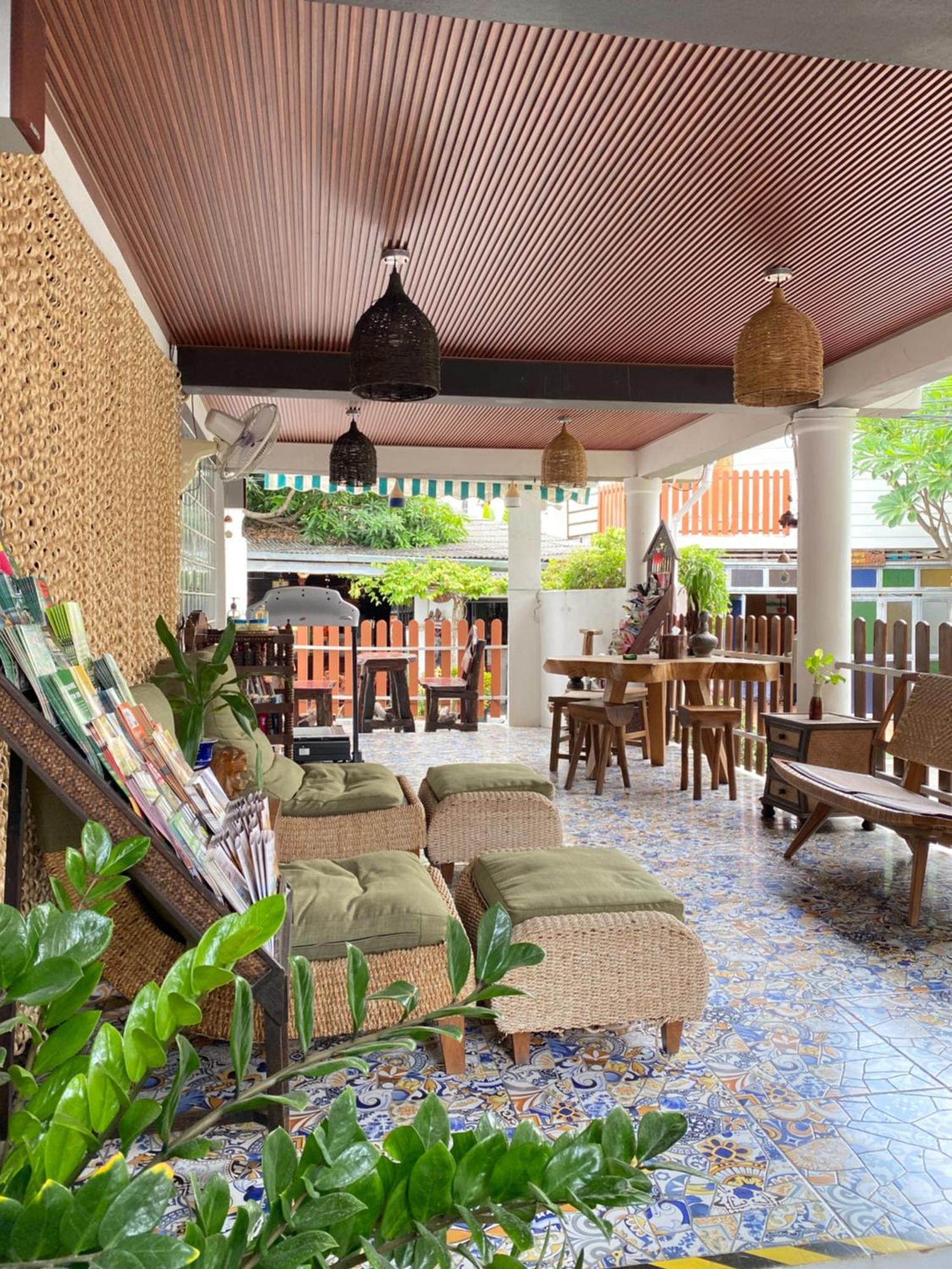 Somwang Boutique Hotel Chiang Mai Bagian luar foto