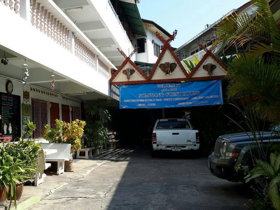 Somwang Boutique Hotel Chiang Mai Bagian luar foto