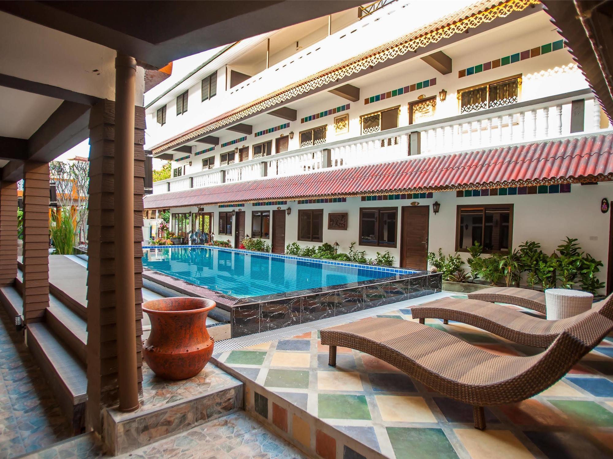 Somwang Boutique Hotel Chiang Mai Bagian luar foto