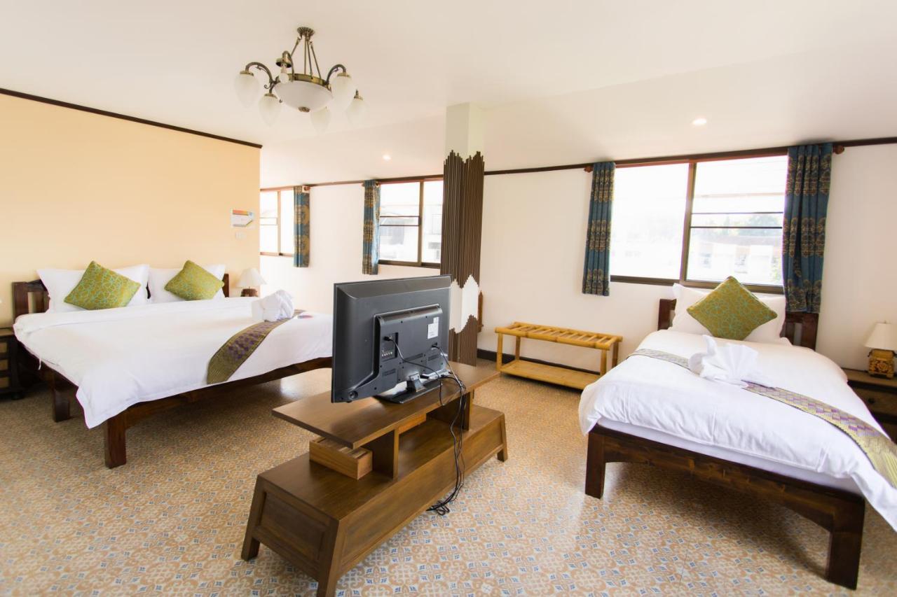 Somwang Boutique Hotel Chiang Mai Bagian luar foto